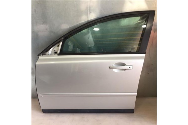 Recambio de puerta delantero izquierda para volvo s40 berlina (2003) 2.0 referencia OEM IAM   