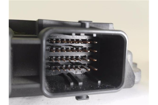 Recambio de centralita para citroen c4 coupe 1.6 16v referencia OEM IAM 9662307380 261208899 