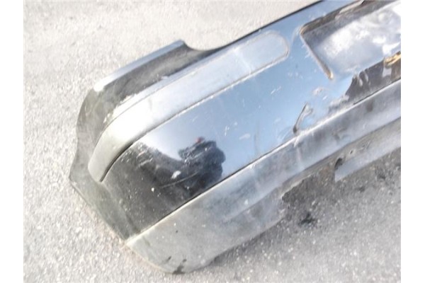 Recambio de paragolpes trasero para volkswagen golf iv berlina (1j1) 1.4 16v referencia OEM IAM 1J6807421D  