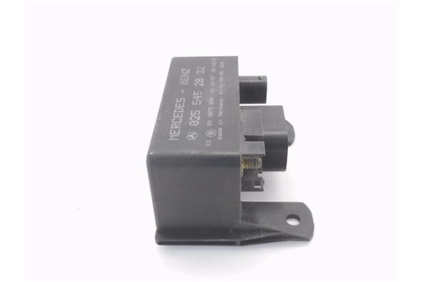 Recambio de caja precalentamiento para mercedes-benz clase a (bm 168) 1.7 170 cdi (168.008) referencia OEM IAM 0255452832  