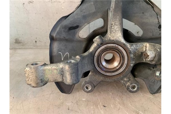 Recambio de mangueta delantero izquierda para mercedes-benz clase a (bm 169) 2.0 a 160 cdi (169.006) referencia OEM IAM A1693300