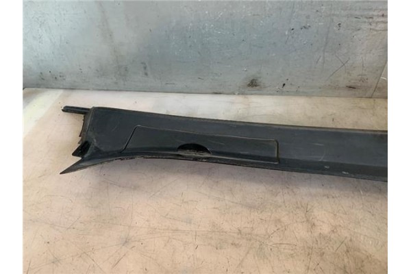 Recambio de torpedo para peugeot 1007 1.4 dolce referencia OEM IAM 9653066677  