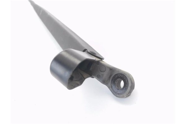 Recambio de brazo limpiaparabrisas delantero derecho para peugeot 1007 1.4 dolce referencia OEM IAM 9646460180  