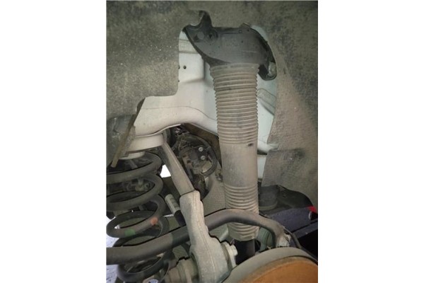 Recambio de amortiguador trasero derecho para land rover discovery sport 2.0 basis fwd referencia OEM IAM LR072532  