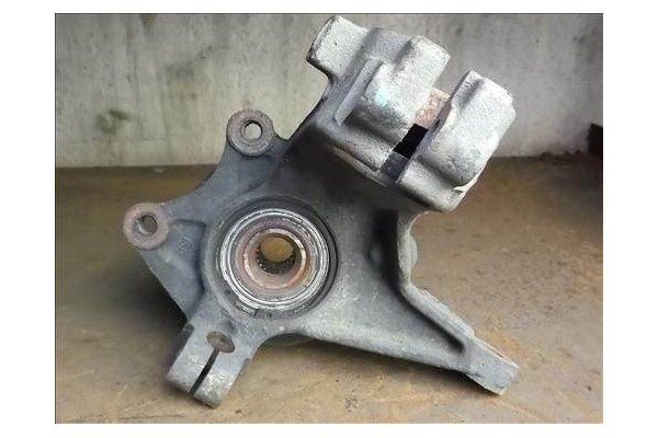 Recambio de mangueta delantero derecha para peugeot 206 1.4 i referencia OEM IAM   