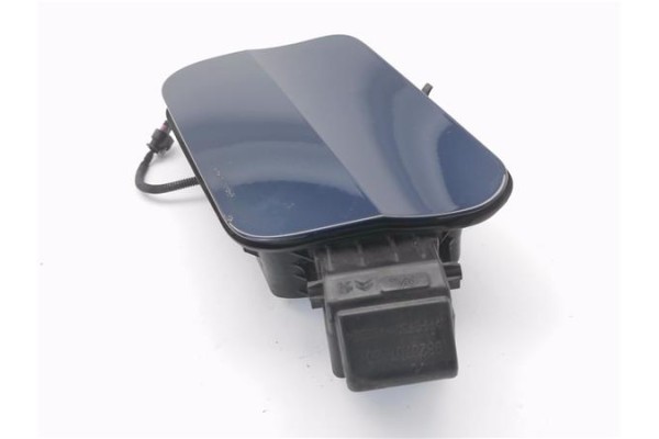 Recambio de tapa exterior combustible para peugeot 3008 1.6 pure tech referencia OEM IAM 9823707680  