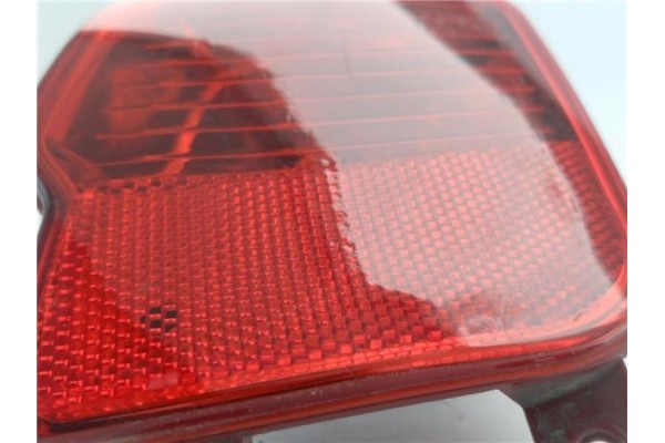 Recambio de piloto antiniebla trasero izquierdo para peugeot 3008 1.6 pure tech referencia OEM IAM 9811718480 A045415 