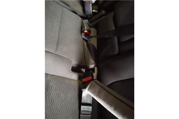 Recambio de cinturon seguridad trasero izquierdo para land rover discovery sport 2.0 basis fwd referencia OEM IAM LR072161  