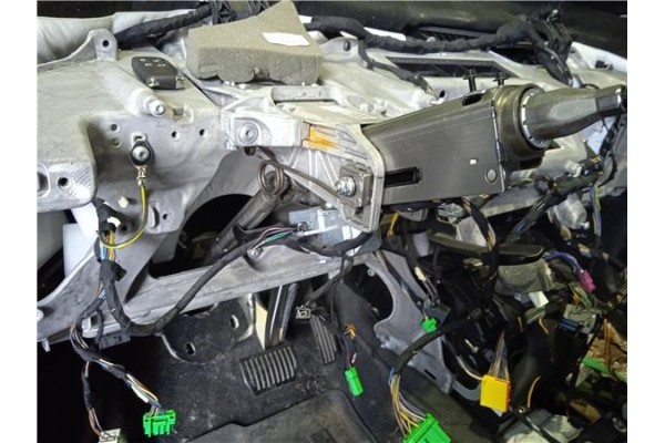 Recambio de columna direccion electrica para land rover discovery sport 2.0 basis fwd referencia OEM IAM LR028046  