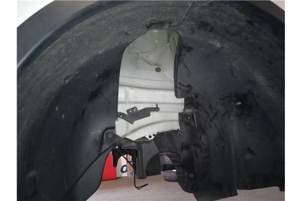 Recambio de pase rueda delantero derecho para land rover discovery sport 2.0 basis fwd referencia OEM IAM LR061101  