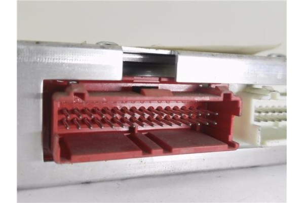 Recambio de centralita para daewoo nubira berlina 1.6 se (1999) referencia OEM IAM 16246909  