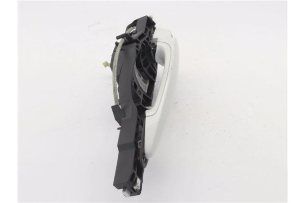 Recambio de maneta exterior delantero izquierda para bmw serie 1 berlina 5p (f20) 2.0 116d referencia OEM IAM 51217242569 512172