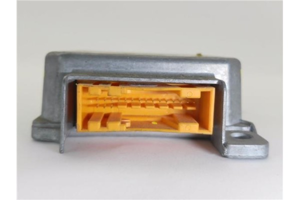 Recambio de centralita airbag para citroen xantia berlina 1.6 sx referencia OEM IAM 9639015480 550740900 