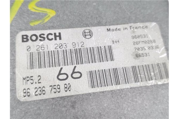 Recambio de centralita para citroen saxo 1.6 vtr referencia OEM IAM 9623675980 261203912 