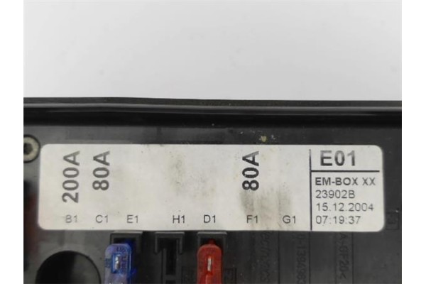 Recambio de caja fusibles/rele para volkswagen golf v (1k1) 1.6 referencia OEM IAM   