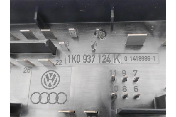Recambio de caja fusibles/rele para volkswagen golf v (1k1) 1.6 referencia OEM IAM   