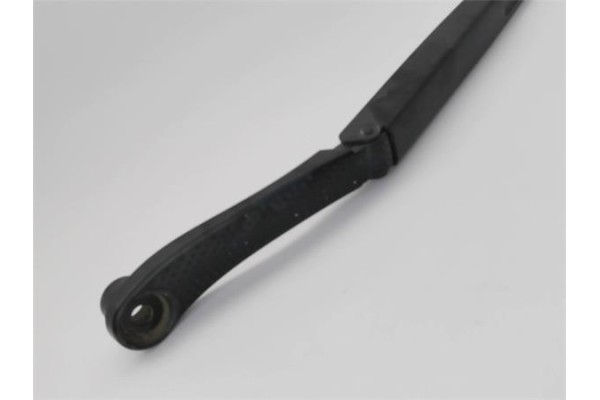 Recambio de brazo limpiaparabrisas delantero izquierdo para citroen c5 berlina 2.0 audace referencia OEM IAM   