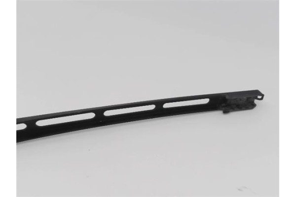 Recambio de brazo limpiaparabrisas delantero izquierdo para citroen c5 berlina 2.0 audace referencia OEM IAM   