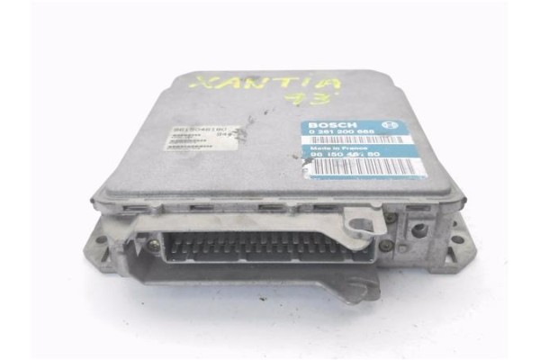 Recambio de centralita para citroen xantia berlina referencia OEM IAM 9615046180 261200665 