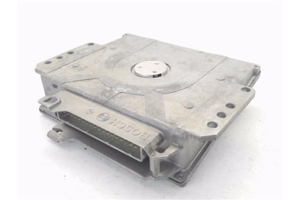 Recambio de centralita para citroen saxo 1.6 vtr referencia OEM IAM 9624935980 261204052 