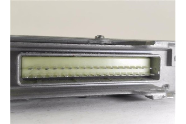 Recambio de centralita para citroen saxo 1.6 vtr referencia OEM IAM 9624935980 261204052 