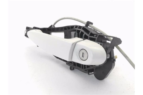 Recambio de maneta exterior delantero izquierda para bmw serie 1 berlina 5p (f20) 2.0 116d referencia OEM IAM 51217242569 512172