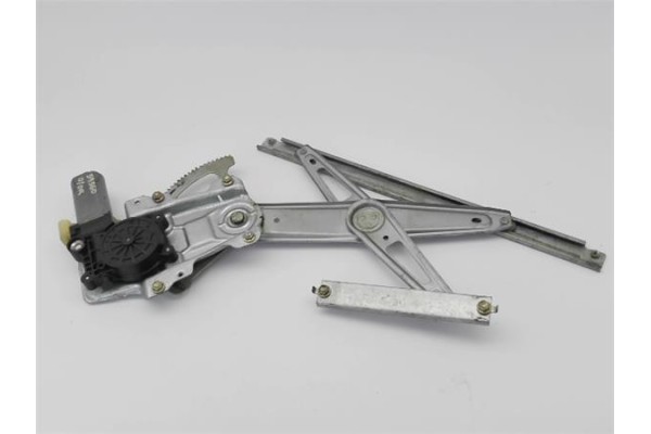 Recambio de motor elevalunas delantero derecho para toyota yaris (ncp1/nlp1/scp1) 1.4 d-4d referencia OEM IAM   