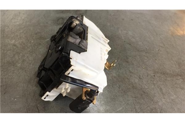 Recambio de cierre electromagnetico delantero izquierdo para seat ibiza (6k1)(08.1999 ) 1.4 referencia OEM IAM   