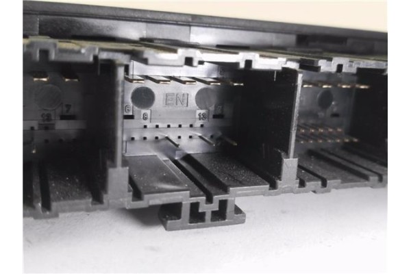 Recambio de centralita para ford mondeo iii (b5y) 1.8 16v referencia OEM IAM 1S7T15K600GA 5WK48731A 