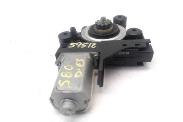 Recambio de motor elevalunas delantero izquierdo para volvo s80 berlina 2.5 t kinetic referencia OEM IAM   