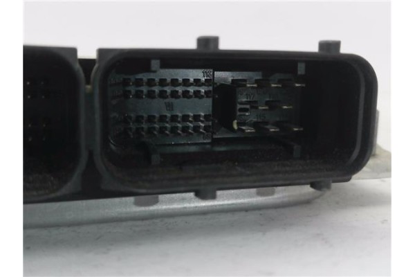 Recambio de centralita para seat ibiza (6l1) 1.9 tdi referencia OEM IAM 038906019NL 281012276 