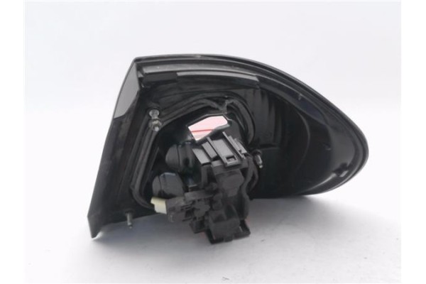 Recambio de piloto trasero izquierdo para nissan primera berlina (p11) 1.6 básico referencia OEM IAM 89023846 87956 