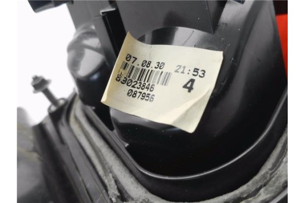 Recambio de piloto trasero izquierdo para nissan primera berlina (p11) 1.6 básico referencia OEM IAM 89023846 87956 