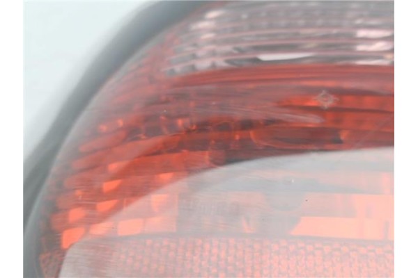 Recambio de piloto trasero izquierdo para nissan primera berlina (p11) 1.6 básico referencia OEM IAM 89023846 87956 