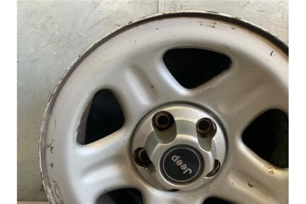 Recambio de llanta para jeep cherokee (j) referencia OEM IAM 5EW03S4AAB  