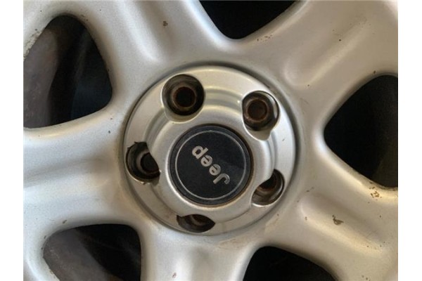 Recambio de llanta para jeep cherokee (j) referencia OEM IAM 5EW03S4AAB  
