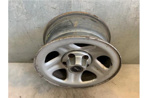 Recambio de llanta para jeep cherokee (j) referencia OEM IAM 5EW03S4AAB  
