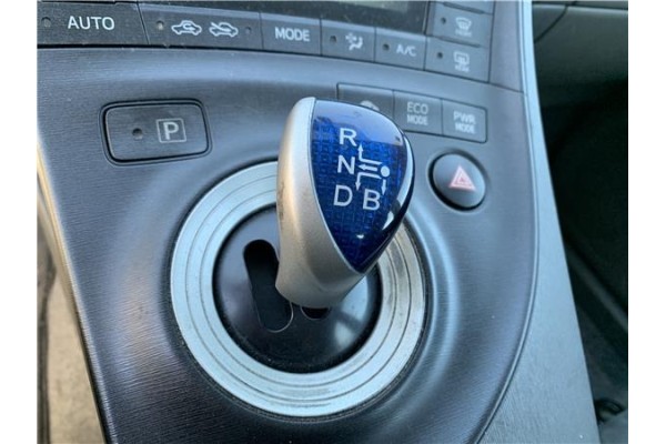 Recambio de palanca de cambio para toyota prius (zvw30) 1.8 hybrid referencia OEM IAM 3355047051  