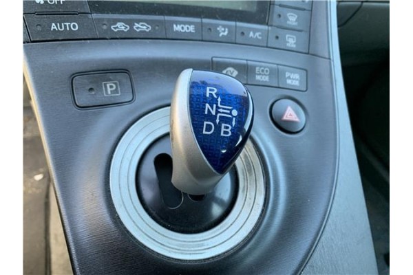 Recambio de palanca de cambio para toyota prius (zvw30) 1.8 hybrid referencia OEM IAM 3355047051  