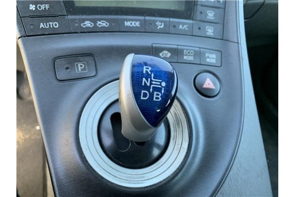 Recambio de palanca de cambio para toyota prius (zvw30) 1.8 hybrid referencia OEM IAM 3355047051  