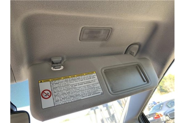 Recambio de parasol derecho para toyota prius (zvw30) 1.8 hybrid referencia OEM IAM 7431047200B0  