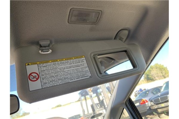 Recambio de parasol derecho para toyota prius (zvw30) 1.8 hybrid referencia OEM IAM 7431047200B0  