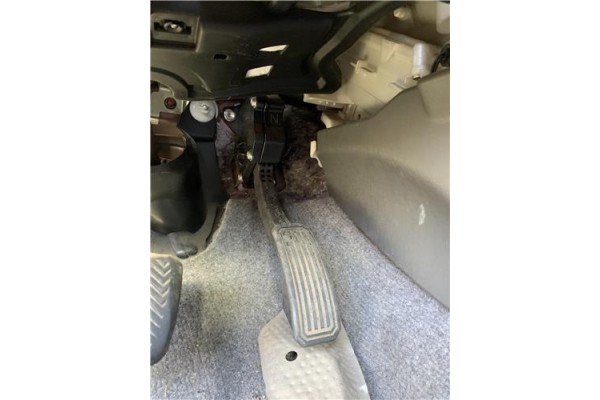 Recambio de pedal acelerador para toyota prius (zvw30) 1.8 hybrid referencia OEM IAM 7811012010 1988007310 