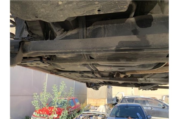 Recambio de puente trasero para toyota prius (zvw30) 1.8 hybrid referencia OEM IAM 4210112171 4210147040 