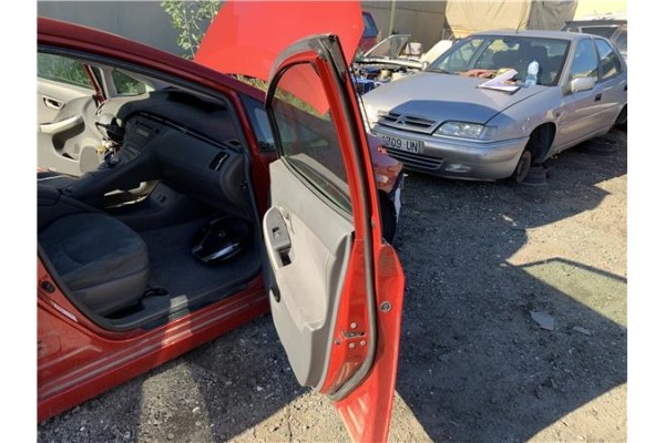 Recambio de puerta delantero derecha para toyota prius (zvw30) 1.8 hybrid referencia OEM IAM 6711147030  