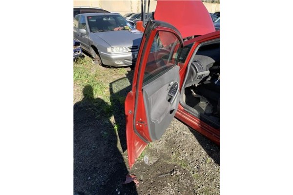 Recambio de puerta delantero izquierda para toyota prius (zvw30) 1.8 hybrid referencia OEM IAM 6711247030  