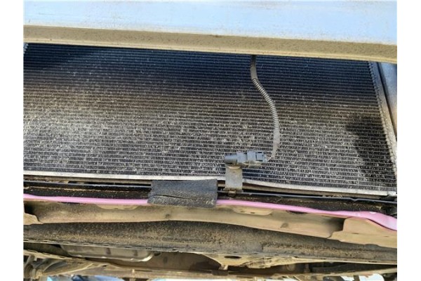 Recambio de radiador aire acondicionado para toyota prius (zvw30) 1.8 hybrid referencia OEM IAM 8846047150  