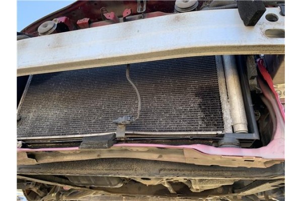 Recambio de radiador aire acondicionado para toyota prius (zvw30) 1.8 hybrid referencia OEM IAM 8846047150  