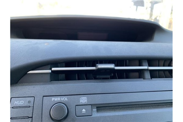 Recambio de rejilla entrada de aire para toyota prius (zvw30) 1.8 hybrid referencia OEM IAM 5567047070  