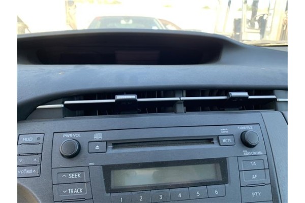 Recambio de rejilla entrada de aire para toyota prius (zvw30) 1.8 hybrid referencia OEM IAM 5567047070  